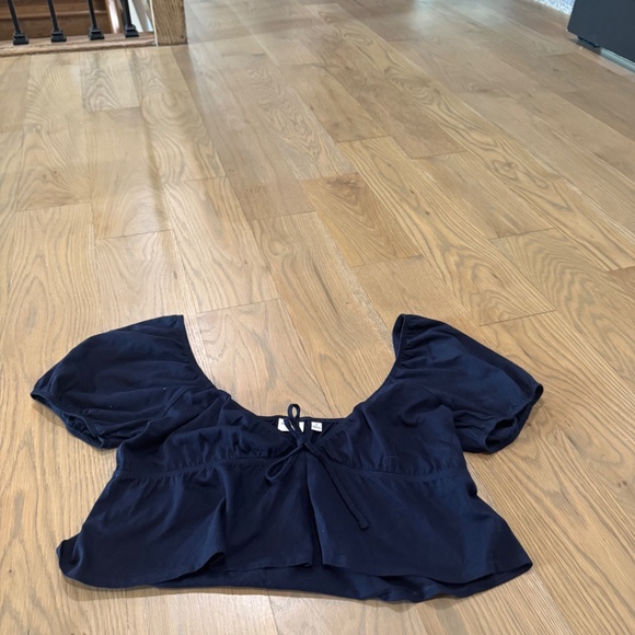 Aritzia - Sunday Best Navy Crop size S - Picture 3 of 7